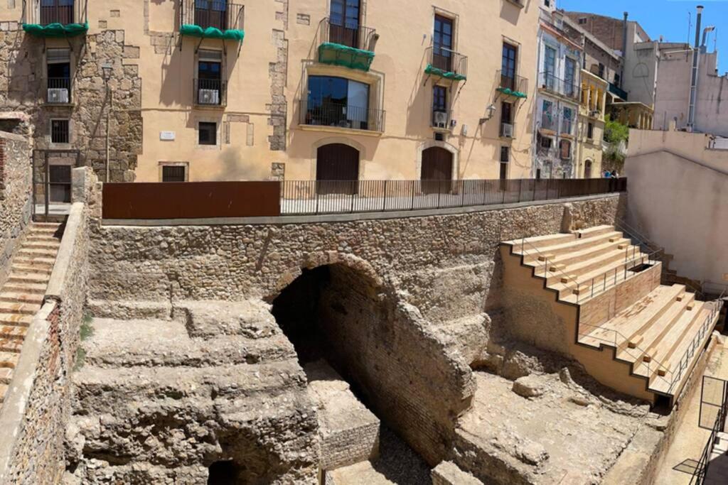 Casa Ferrers Piso 2 Piso Reformado En El Casco Antiguo De Tarragona Apartment Exterior photo